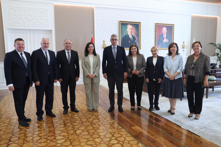 Elektronik sigara nedeniyle yoğun bakıma düşen hastadan uyarı: Asla kullanmayın
